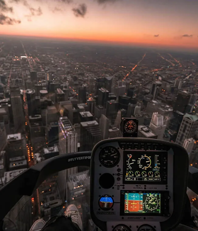 We have best luxury helicopter services for you. - 爱游戏fenglinrui