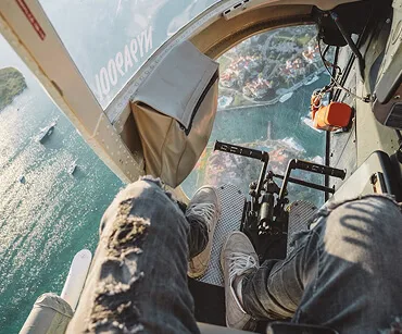 Downtown Miami Private Helicopter Tour Ride - 爱游戏fenglinrui